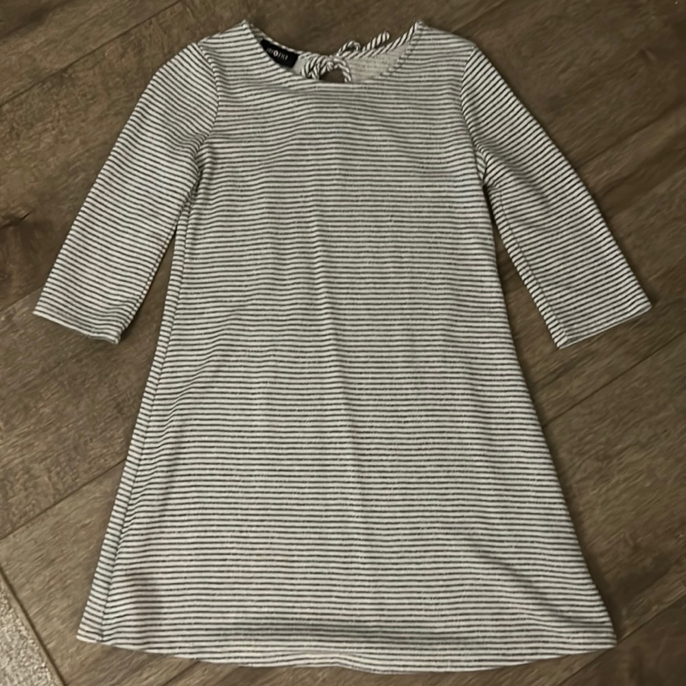 Amy Byer striped dress with 3/4 sleeves
